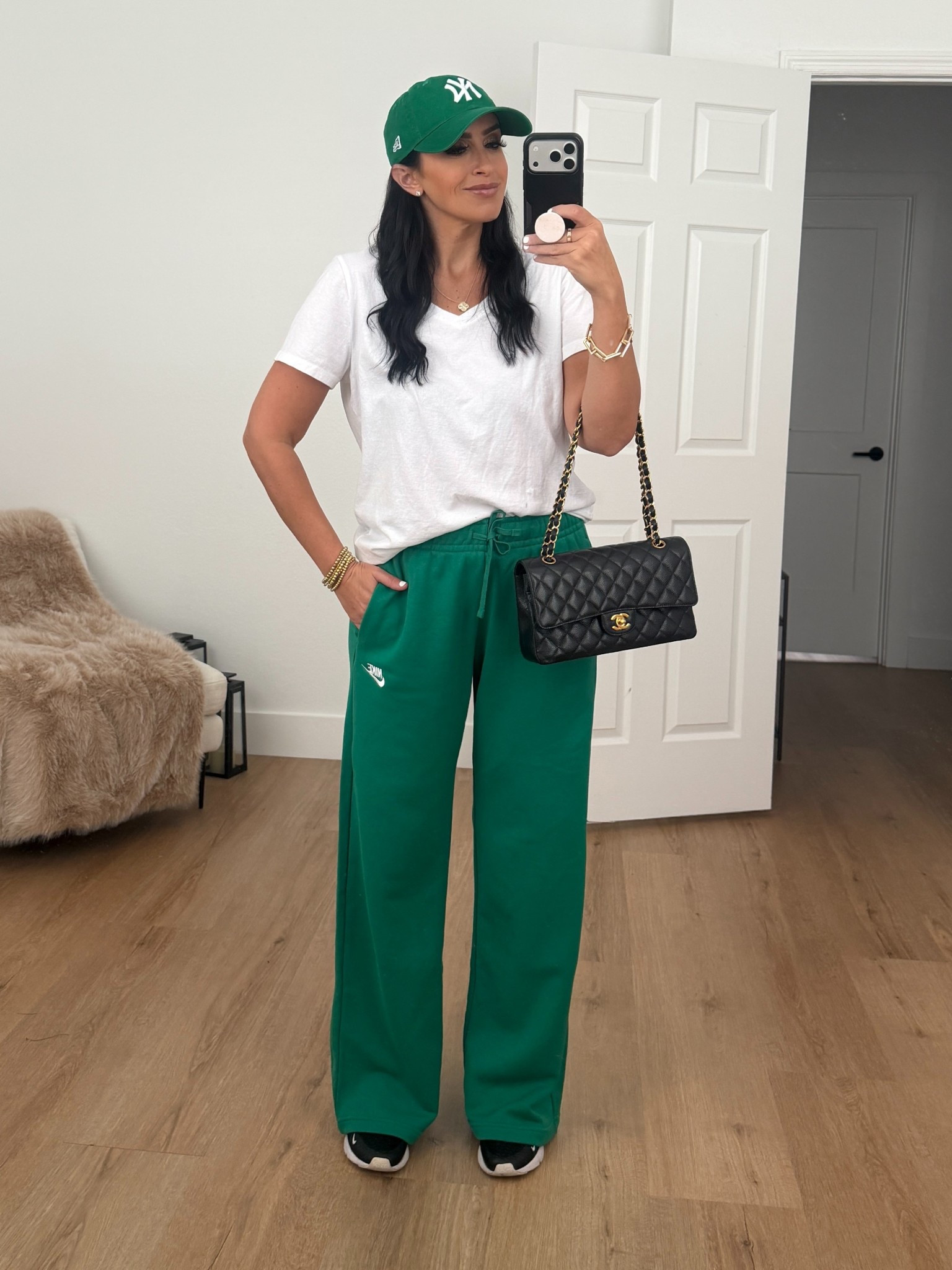 Nike pants 20% off with code gearup

Nike Sportswear Club Fleece Women's Mid-Rise Wide-Leg Sweatpants wearing size medium. 