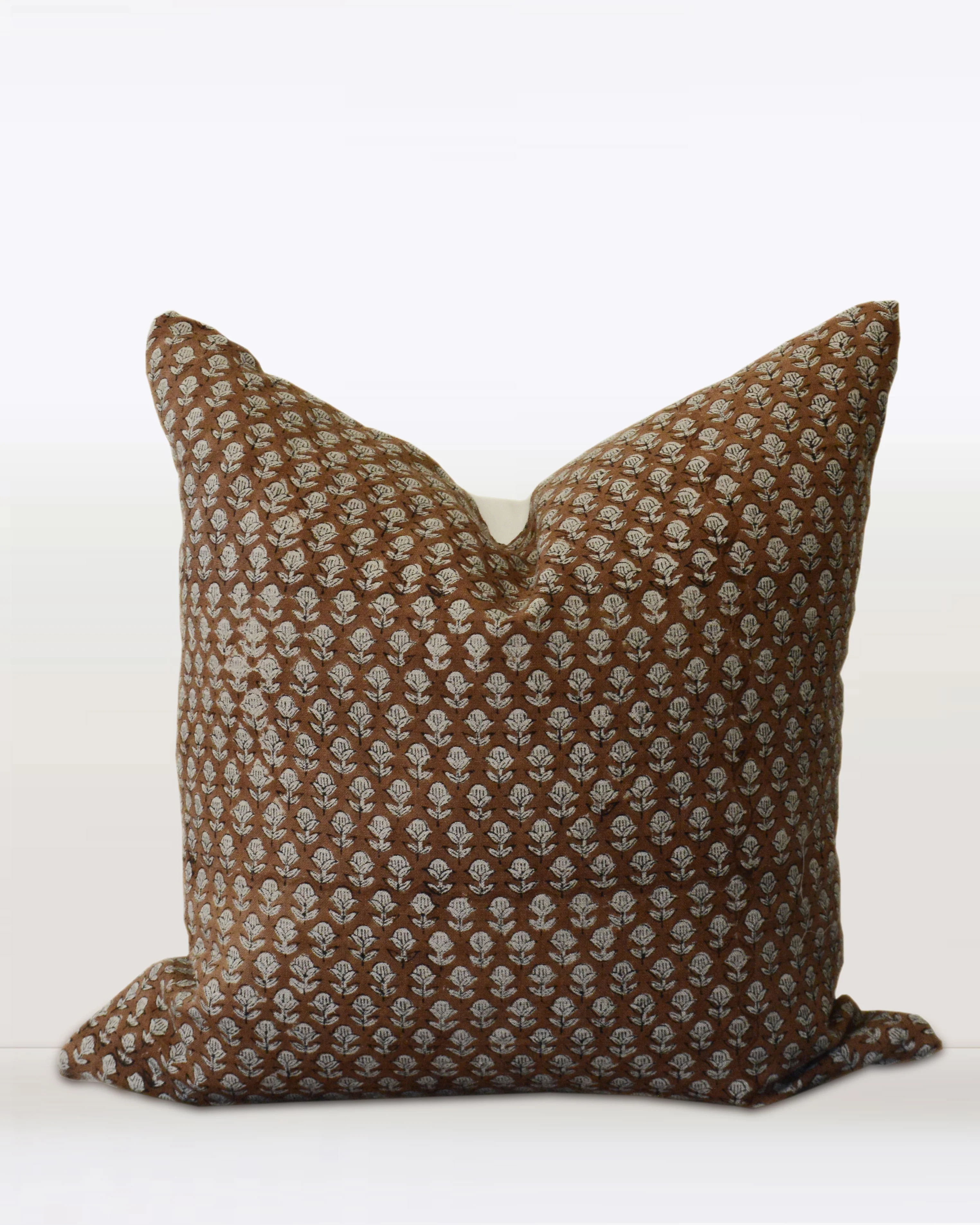 Noémie | with lavender and grace