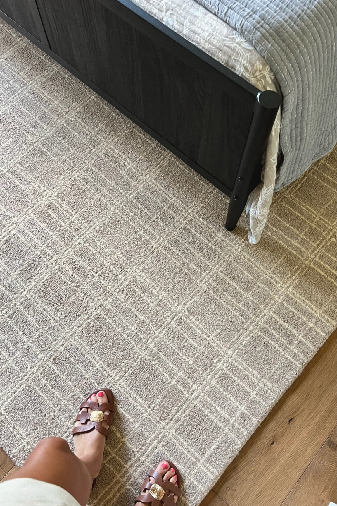Such a beautiful neutral area rug at an affordable price point 🤍 

@walmart #WalmartPartner

Bedroom rug, living room rug, neutral rug, tan rug, beige rug, checkered rug, Walmart finds, Walmart home, brown sandals, bedding, Christine Andrew 

#LTKSeasonal #LTKShoeCrush #LTKHome