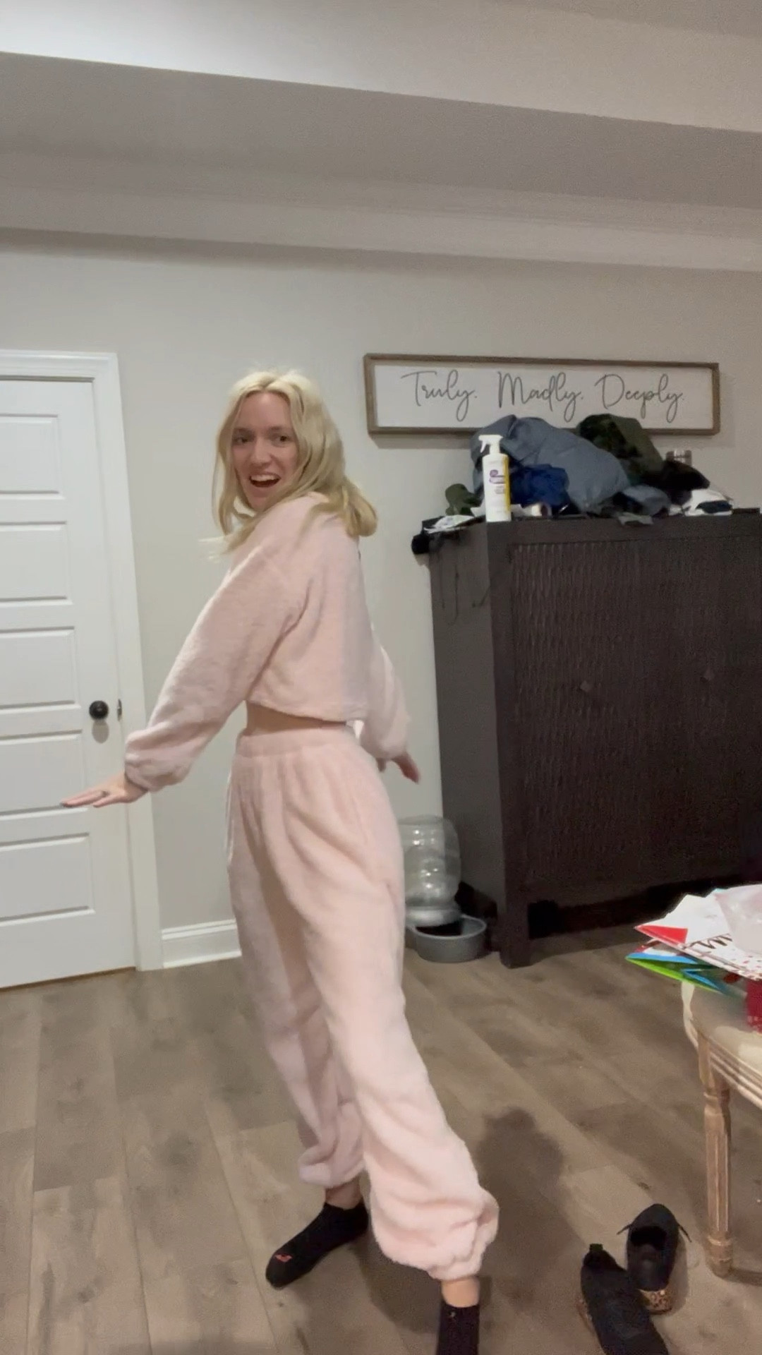 Fuzzy lounge set for women! Work from home lounge set! Fuzzy pajama set for women! Pink fuzzy set! Amazon lounge set! Amazon fuzzy pajamas! Cropped fuzzy sweater under $50

#LTKunder50 #LTKFind #LTKstyletip