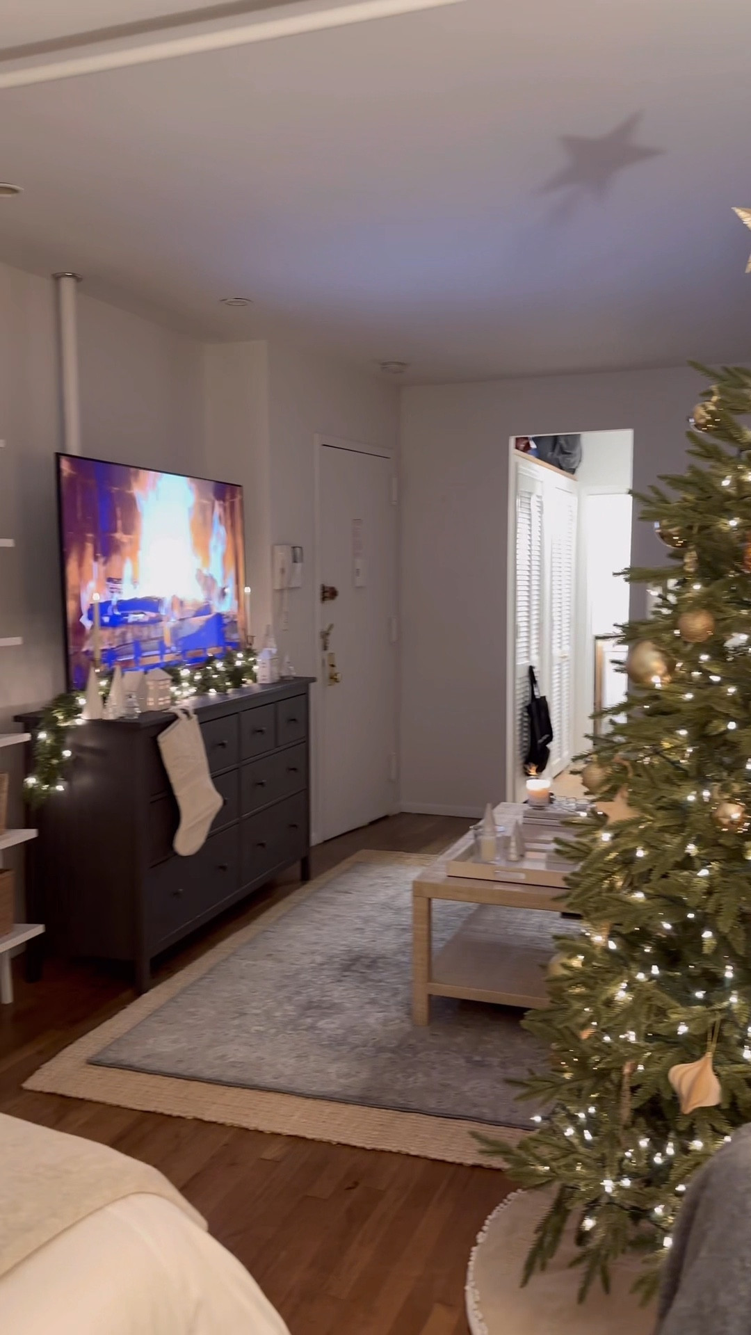 Transforming my apartment for Christmas 

#LTKHome #LTKSeasonal #LTKHoliday
