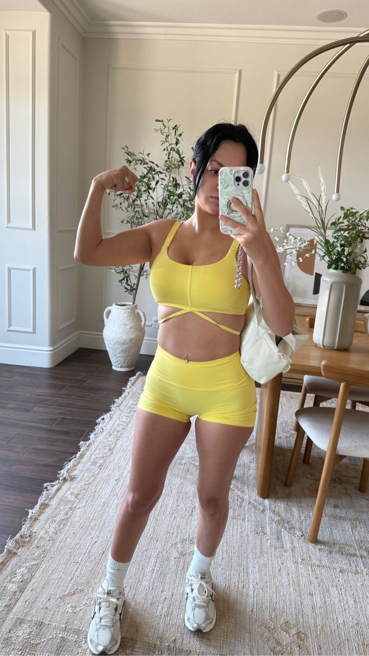 Love this yellow workout set for the gym! The strap detailing on the bottom of the bra is so fun 🌼

#LTKStyleTip #LTKShoeCrush #LTKActive