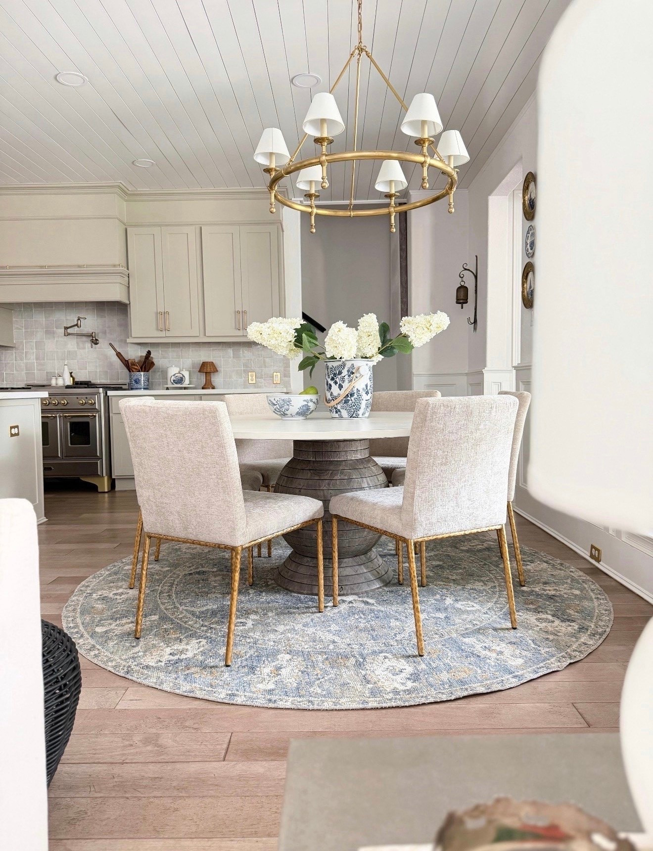 Contemporary Dining Side Chair with Soft Beige Chenille Fabric

Follow @miriamobrien IG and TikTok 

#amazon#amazonhome#decor

#LTKSeasonal #LTKOver40 #LTKHome

#LTKSeasonal #LTKOver40 #LTKHome