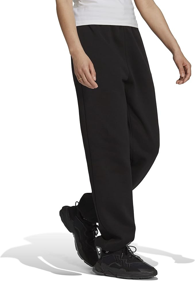 adidas Originals Women's Adicolor Essentials Fleece Joggers | Amazon (US)
