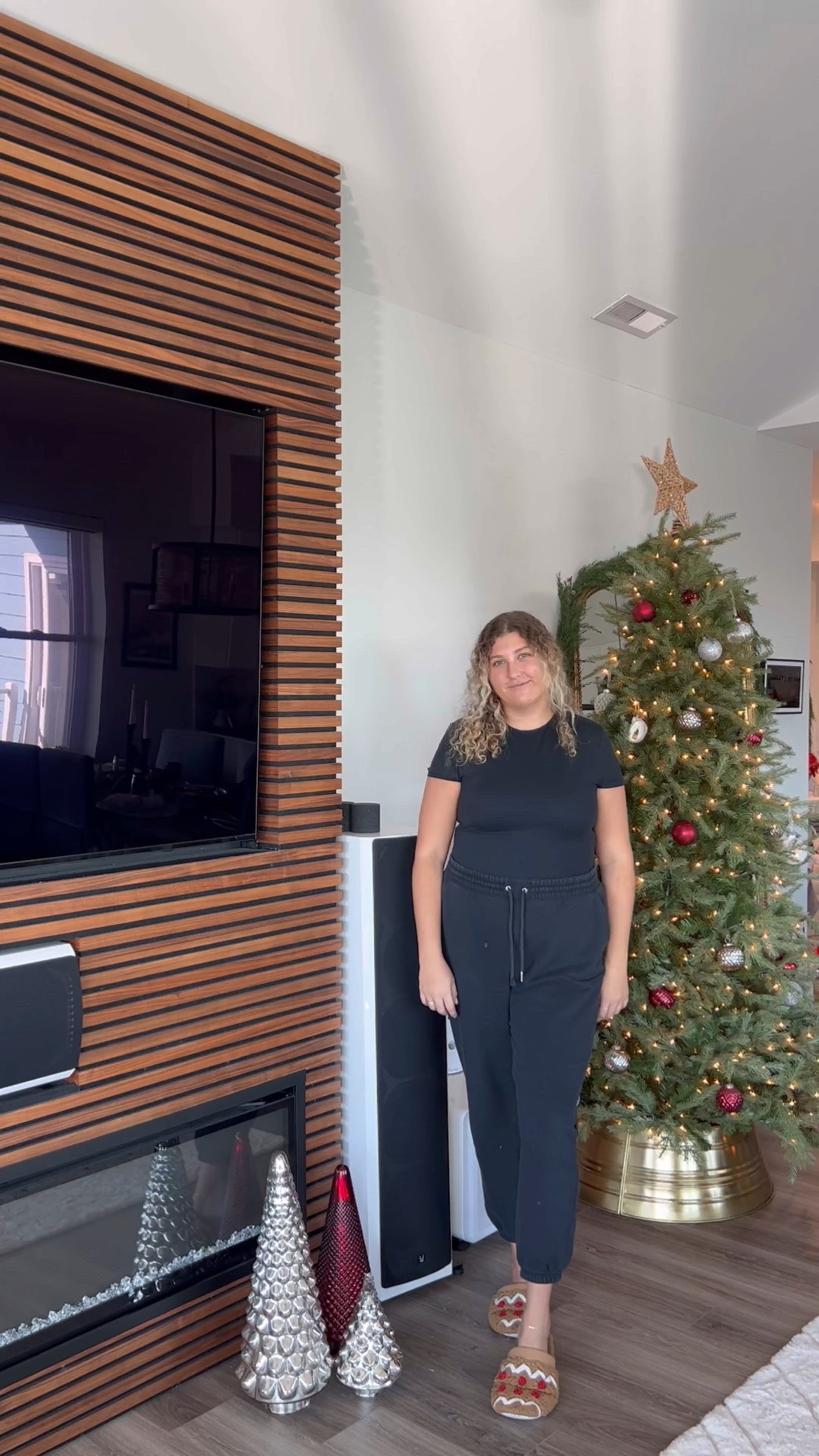 Holiday outfit, Abercrombie outfit, Winter outfit, ribbed grey sweater dress, midi dress, winter dress, wool coat, black wool coat, midsize fashion

#LTKshoecrush #LTKHoliday #LTKmidsize