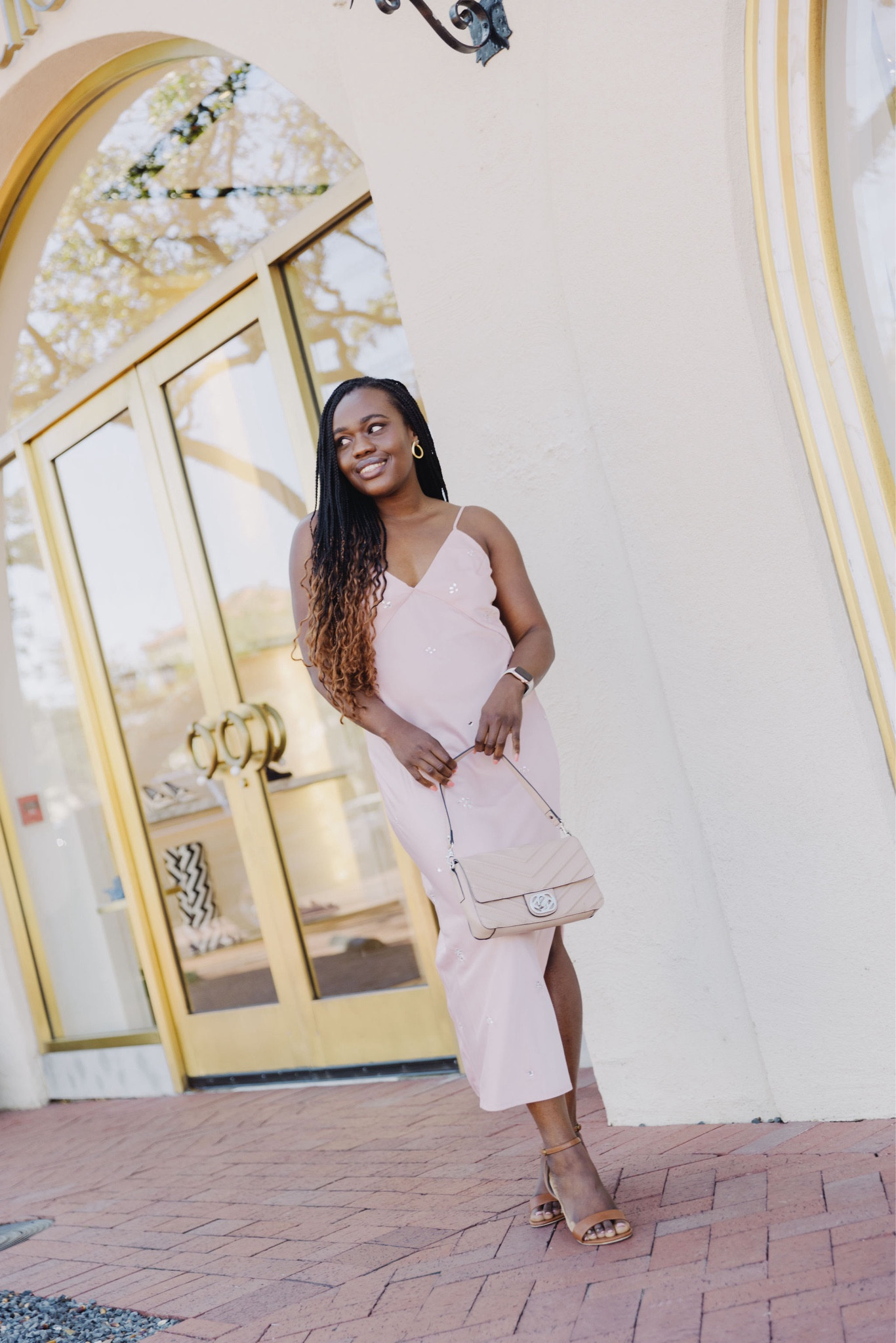 Chicest guest 

#LTKParties #LTKMidsize #LTKFindsUnder100