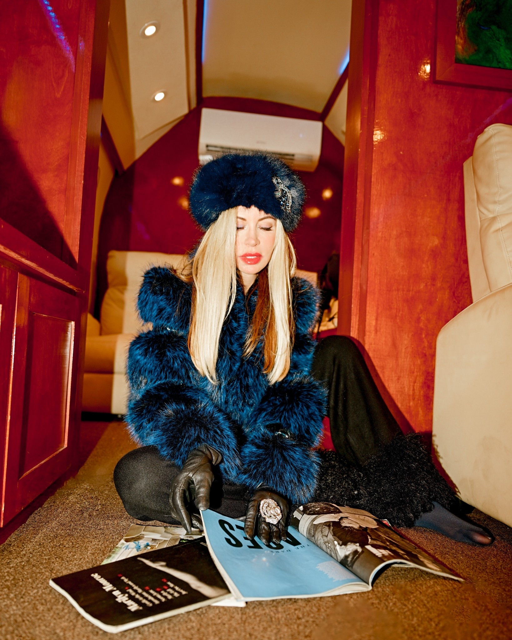 Mix and match these fun faux fur pieces this winter! I have the whole set, but wear the jacket and hat with jeans, and the skirt with sweaters. The boots are an adorable touch to add. Everything is on sale now, so perfect to give as gifts or to wear during the holidays! Extended sizes available! 

Follow my LTK @realshaune on the @shop.LTK app to view this post and get my exclusive app-only content!



#LTKHoliday #LTKPlusSize #LTKParties