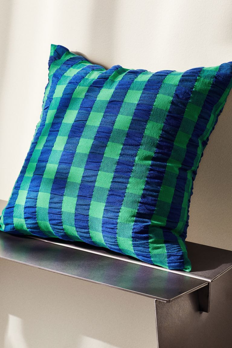 Seersucker Cushion Cover | H&M (US + CA)