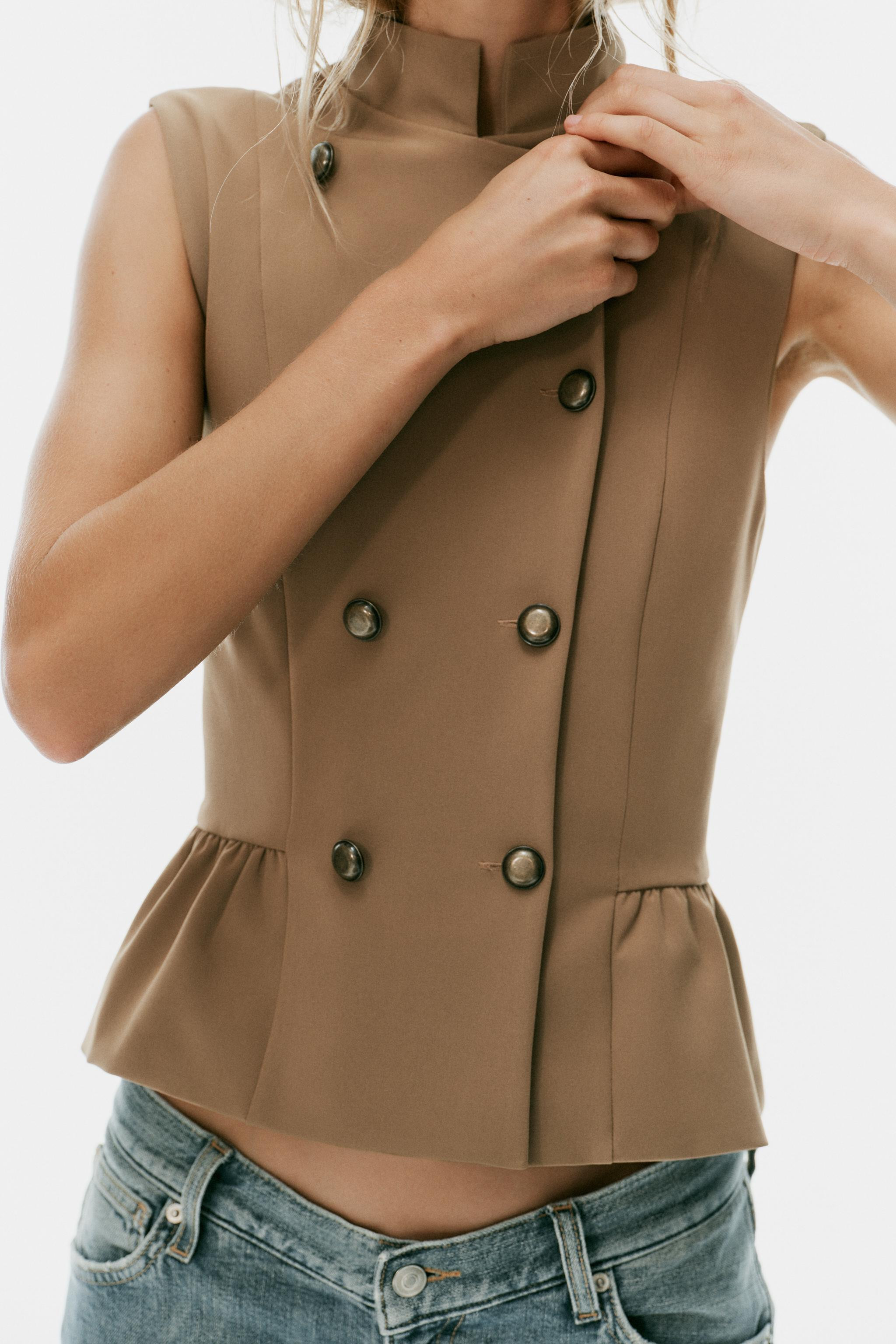 BUTTONED PEPLUM VEST TOP | Zara US