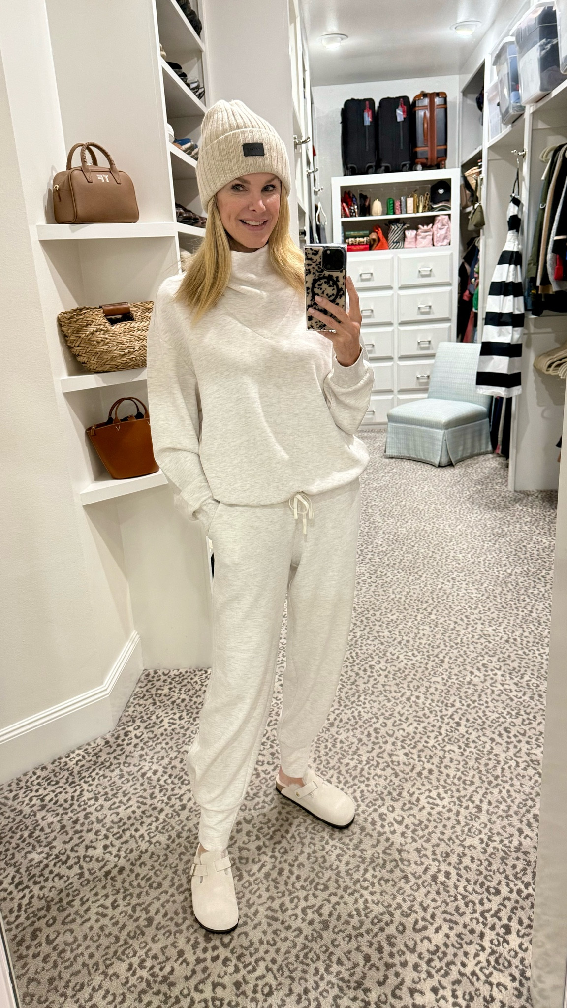 The softest loungewear set for winter! Size S. 

#LTKOver40 #LTKFitness #LTKActive