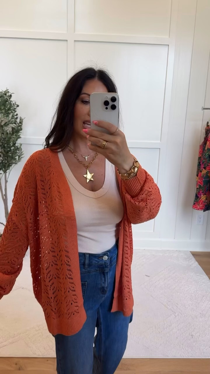 Pop of color meets everyday comfort! This cardigan instantly makes any basic outfit look styled and put together.
#LTKStyle #AmazonFashion #CardiganSeason #FallLayers #AmazonFinds #OOTD #CozyChic

#LTKvlog #LTKgrwm #LTKootd
