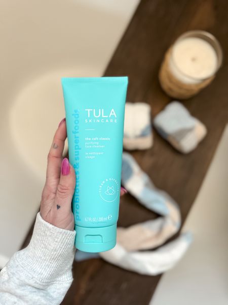 Tula skincare discount code HEYITSJENNA saves 15% off sitewide 

I love the classic cleanser it’s amazing and my pores have never looked better. A must have for spring and summer 
TikTok viral skincare finds #tulapartner #embraceyourskin
