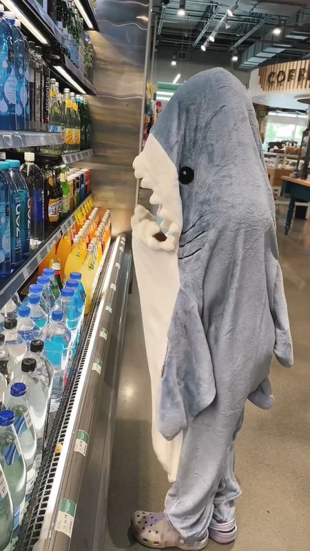 Viral Amazon Tik Tok Shark Blanket on costume- so fun for kids all Summer 🤣🦈 #shark #amazon #blanket #throw #costume #kids

She is 8 and in a size XS for reference 🙌🏻

#LTKVideo #LTKFamily #LTKKids