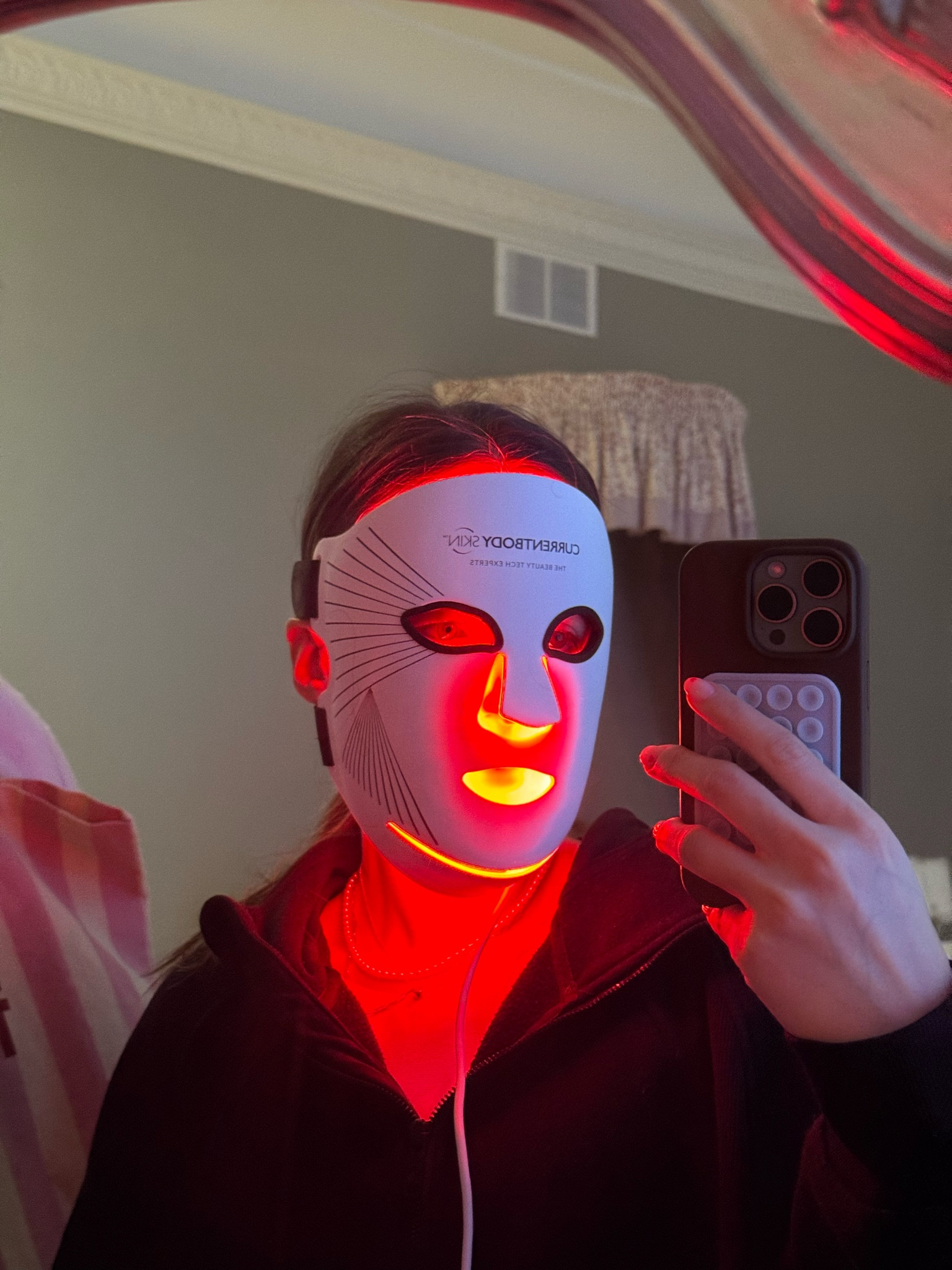 I’ve been using and loving my CurrentBody LED Red Light therapy and it has SIGNIFICANTLY improved my acne and overall look of my skin. 

Use code CHIARAP to save at checkout 

#LTKBeauty #LTKMostLoved