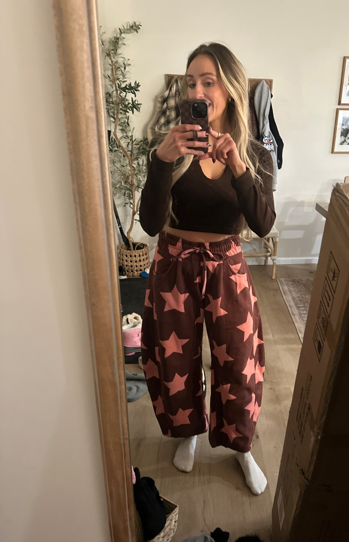 Don't mind my messy house we're under a renovations! But I have been living in these cute barrel sweatpants from urban outfitters ✨ these are a size extra small

#LTKootd #LTKmomlife
