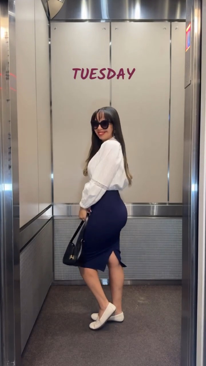 Work outfits inspo for each day of the week! Which one is your favorite? 👗

#workoutfits #workoutfitinspo #workwear #nyccorporate #nyccontentcreator 

https://liketk.it/6dsxl

#LTKdayinmylife #LTKWorkwear #LTKSaleAlert