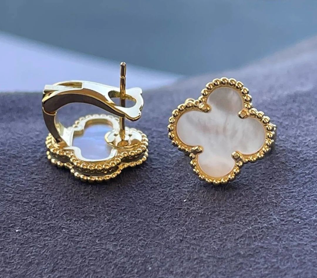15mm Clover Earrings Mother of Pearl Clover Earrings - Etsy | Etsy (US)