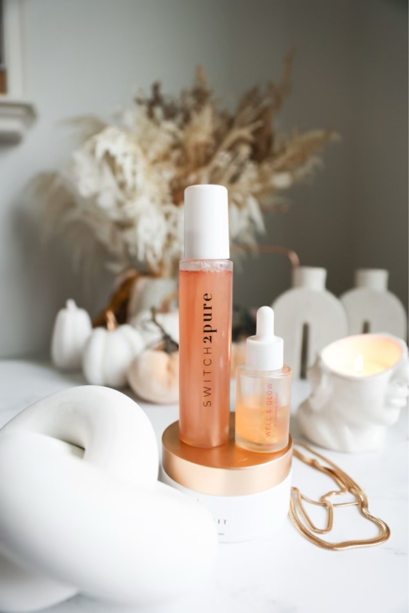Dry skin? Switch 2 Pure’s well and glow oil is a must to add to your fall skincare regimen! I apply as my last skincare AM step before my SPF. Your makeup will go on better and have a glowy look as well. Code LIZ20 saves you 20% off your order! 

#LTKunder100 #LTKtravel #LTKbeauty