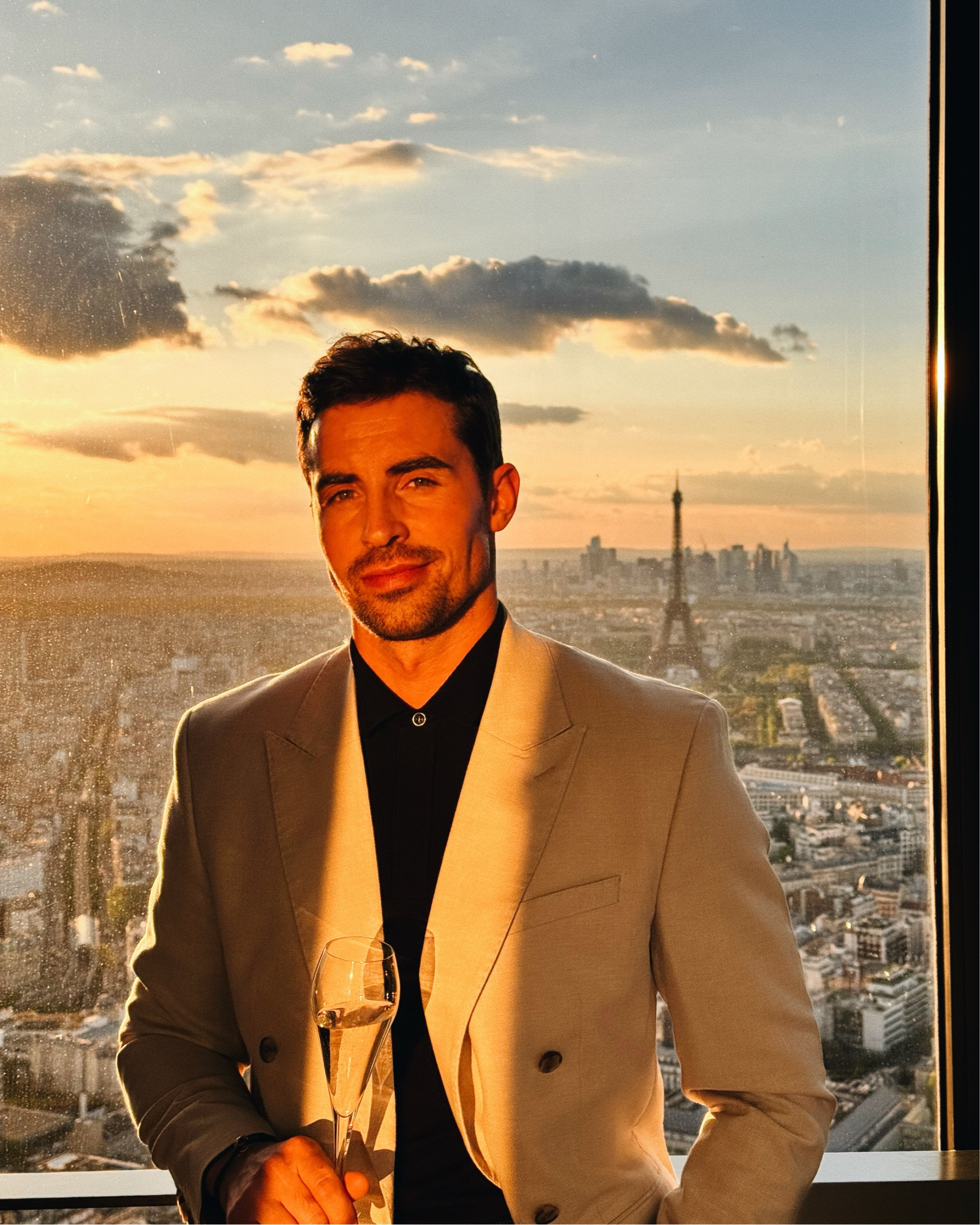 An evening in Paris. Looking classy 🥂

#LTKluxury #LTKspring #LTKherren