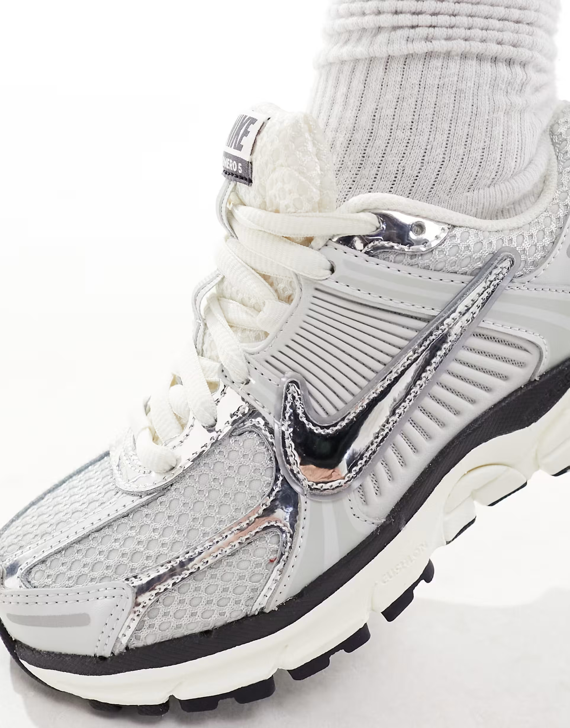 Nike Zoom Vomero 5 trainers in grey | ASOS | ASOS (Global)