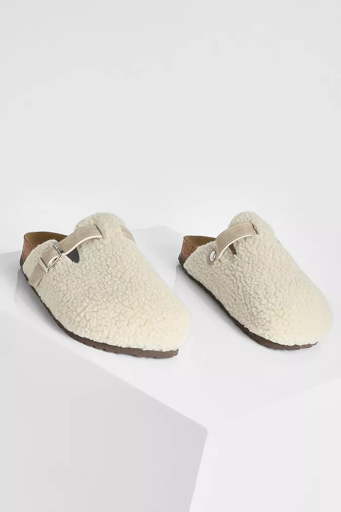 Borg Closed Toe Clog | boohoo (US & Canada)