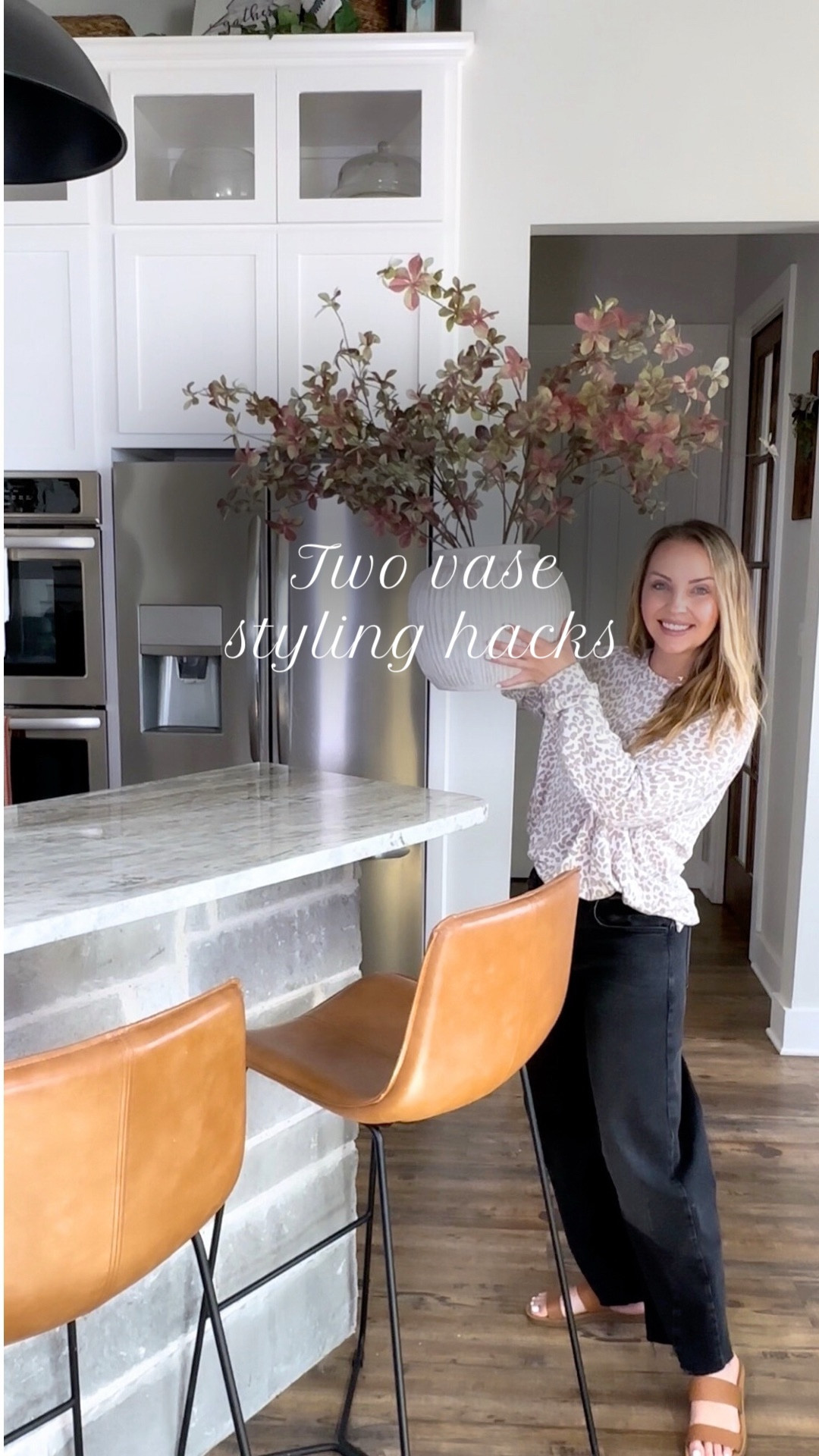 Who else loves a good home hack? 🙋‍♀️ These 2 vase styling tricks changed the way I arrange flowers!

💐 Bend your stems if they’re too long
🌸 Use a smaller vase inside a bigger one for lift + structure

Such a simple way to make any bouquet look Pinterest-ready ✨
👉 Which hack would you try first?

#floralvase #homehack #farmhouse #vase #floral #kitchendecor #momhacks

#LTKSeasonal #LTKFallSale #LTKHome