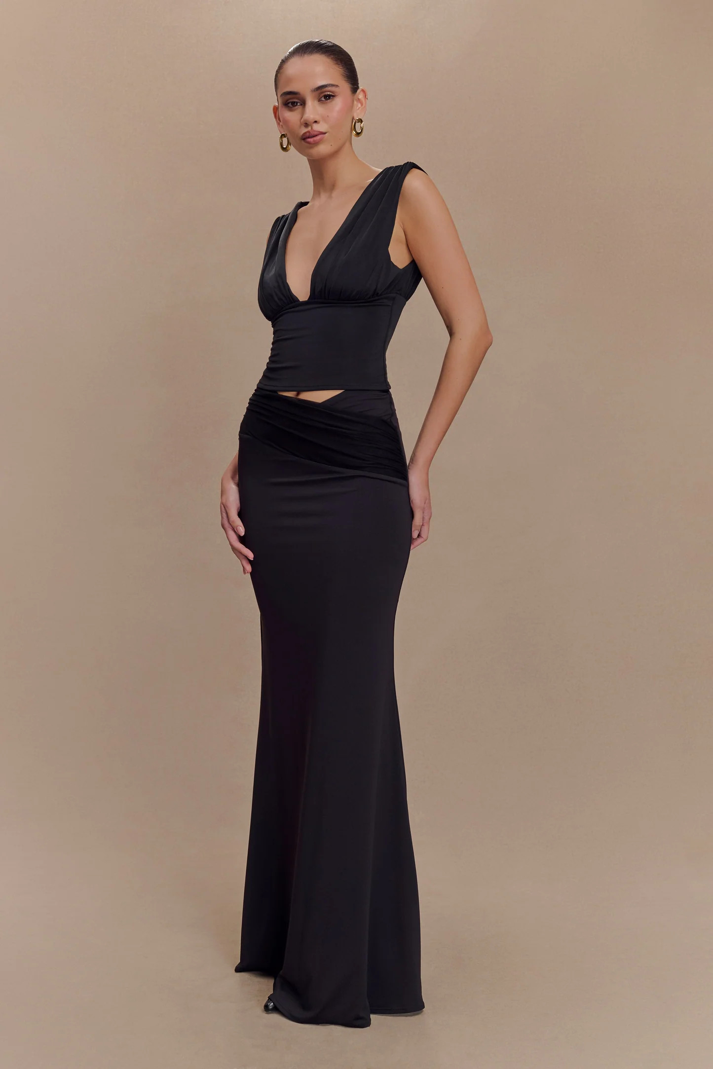 Kerrigan Slinky Ruched Sleeveless Top - Black | MESHKI US