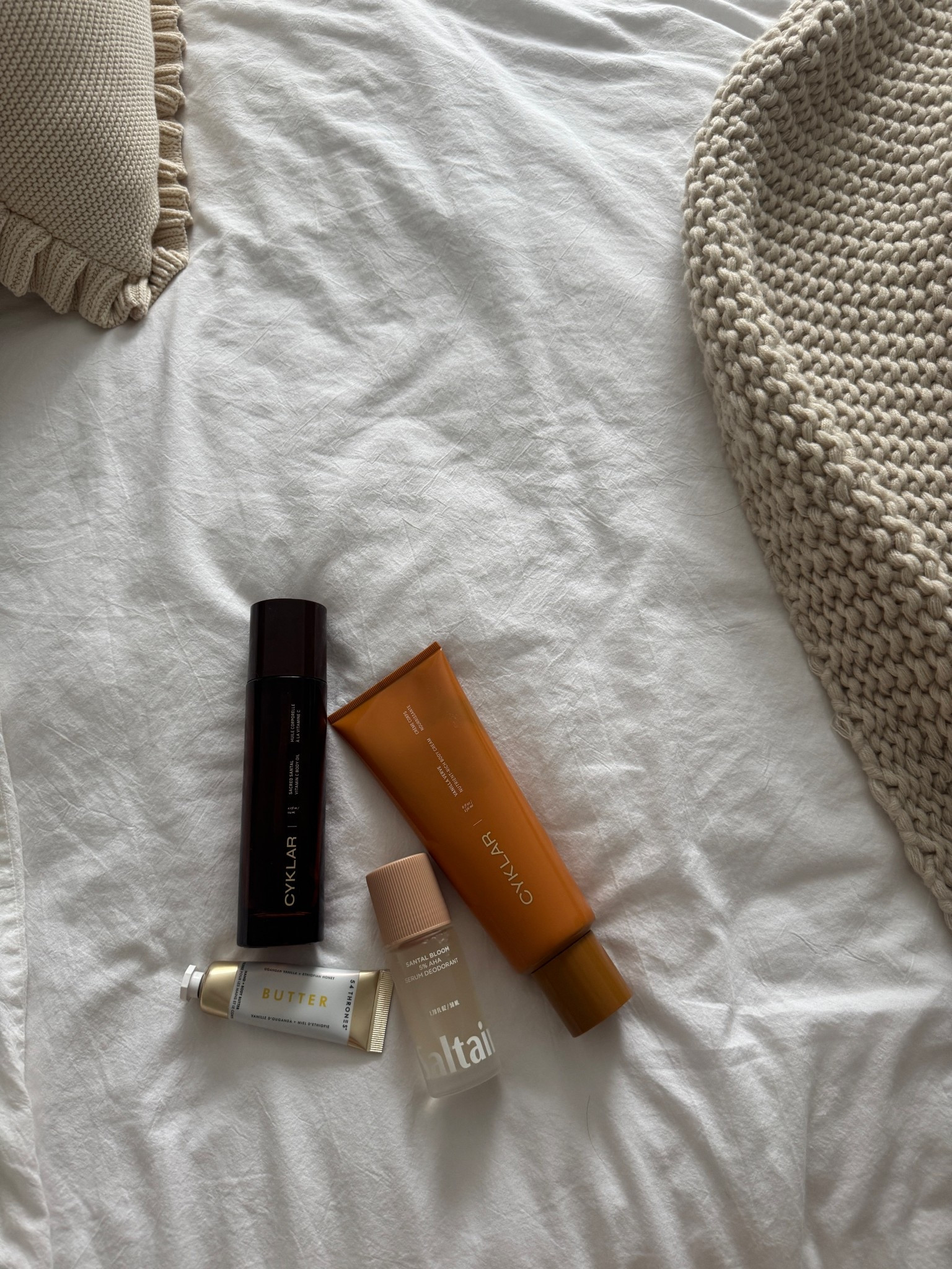 Body care fall favorites❤️

Self care, dry skin, skincare routine, body care routine 

#LTKSeasonal #LTKFindsUnder50 #LTKBeauty