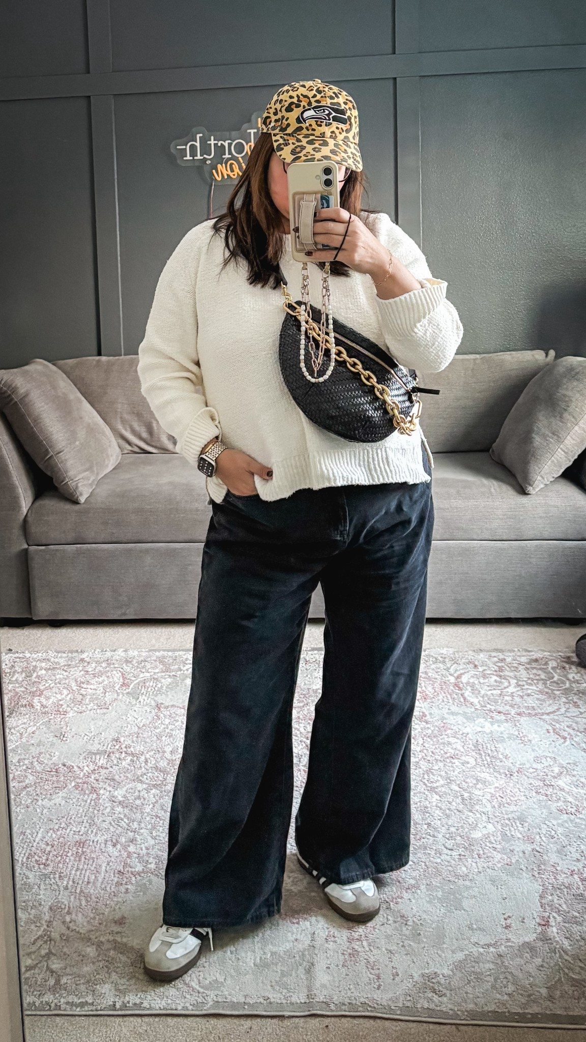 Today’s ootd:
A&F sweater (XL)
Gap factory jeans (33)
Adidas sambas
Clare V bag
Seahawks cap 

#LTKOver40 #LTKMidsize #LTKSaleAlert