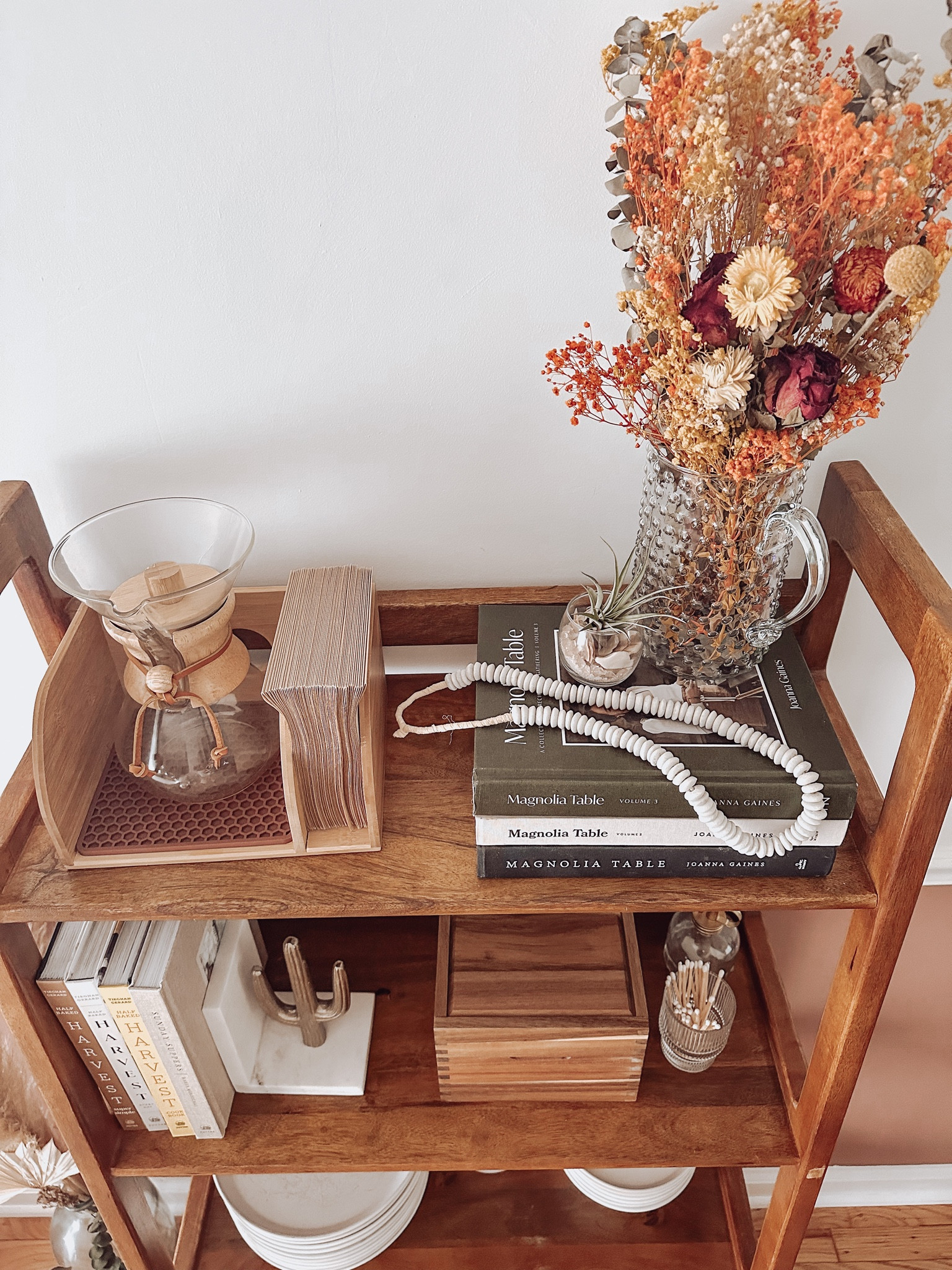 Dried flowers 
shelf decor 

#LTKhome #LTKunder50
