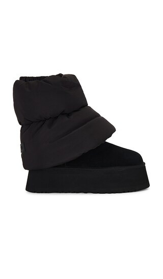 Classic Mini Dipper Puffer Boot in Black | Revolve Clothing (Global)