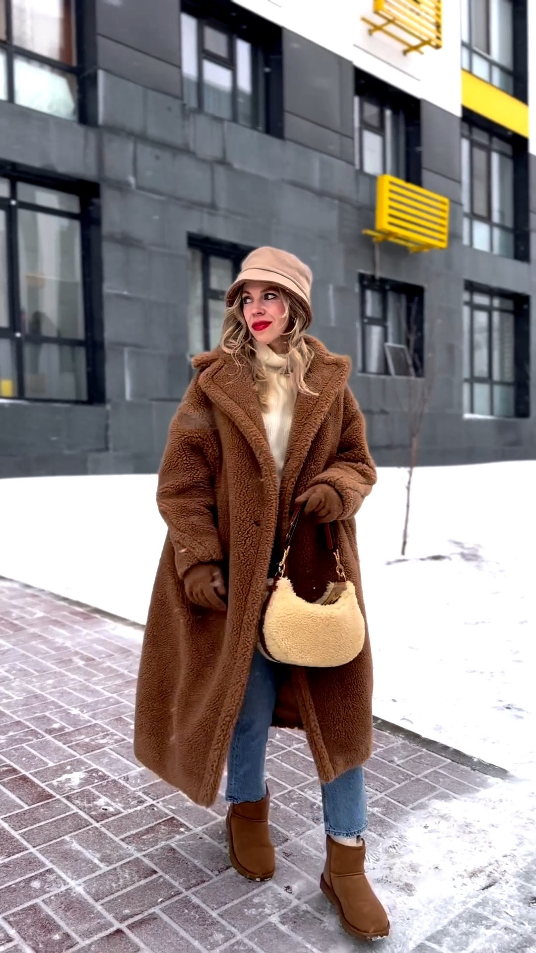 Teddy coat winter outfit, Max Mara teddy coat, shearling fur bucket hat, shearling handbag, Ugg ultra mini boots 

#LTKSaleAlert #LTKSeasonal #LTKOver40
