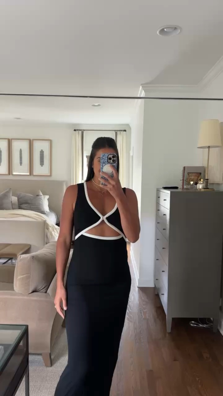 What I'm Packing for 30A!🌺

two piece set, skort, shopbop, knit dress, spring break dress, show me your mumu, L Space, mumu, spring dress, spring style, midi dress, mini dress, spring style, boy mom, Grace White, a Southern Drawl 

 #LTKSwim #LTKTravel #LTKWatchNow