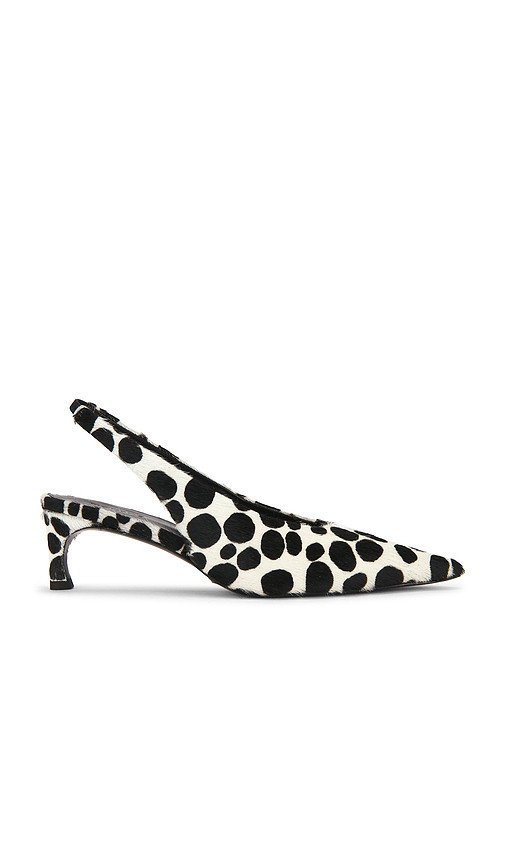 ROTATE Slingback Pump in Black,White. Taglia 40. Also in 36, 37, 38, 39. | Revolve Clothing (Global)