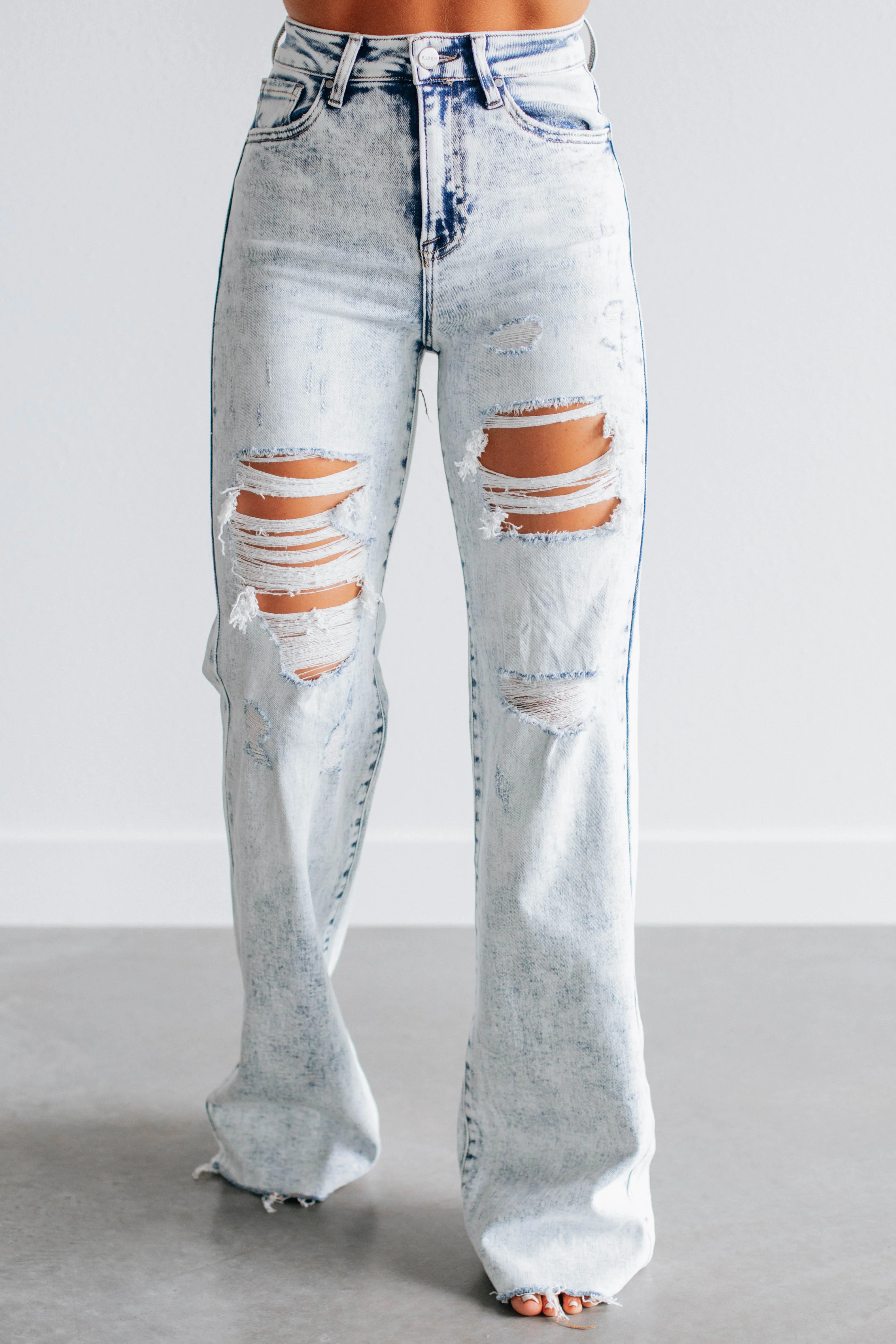 Avril Risen Jeans - Vintage Light Wash | Wild Oak Boutique