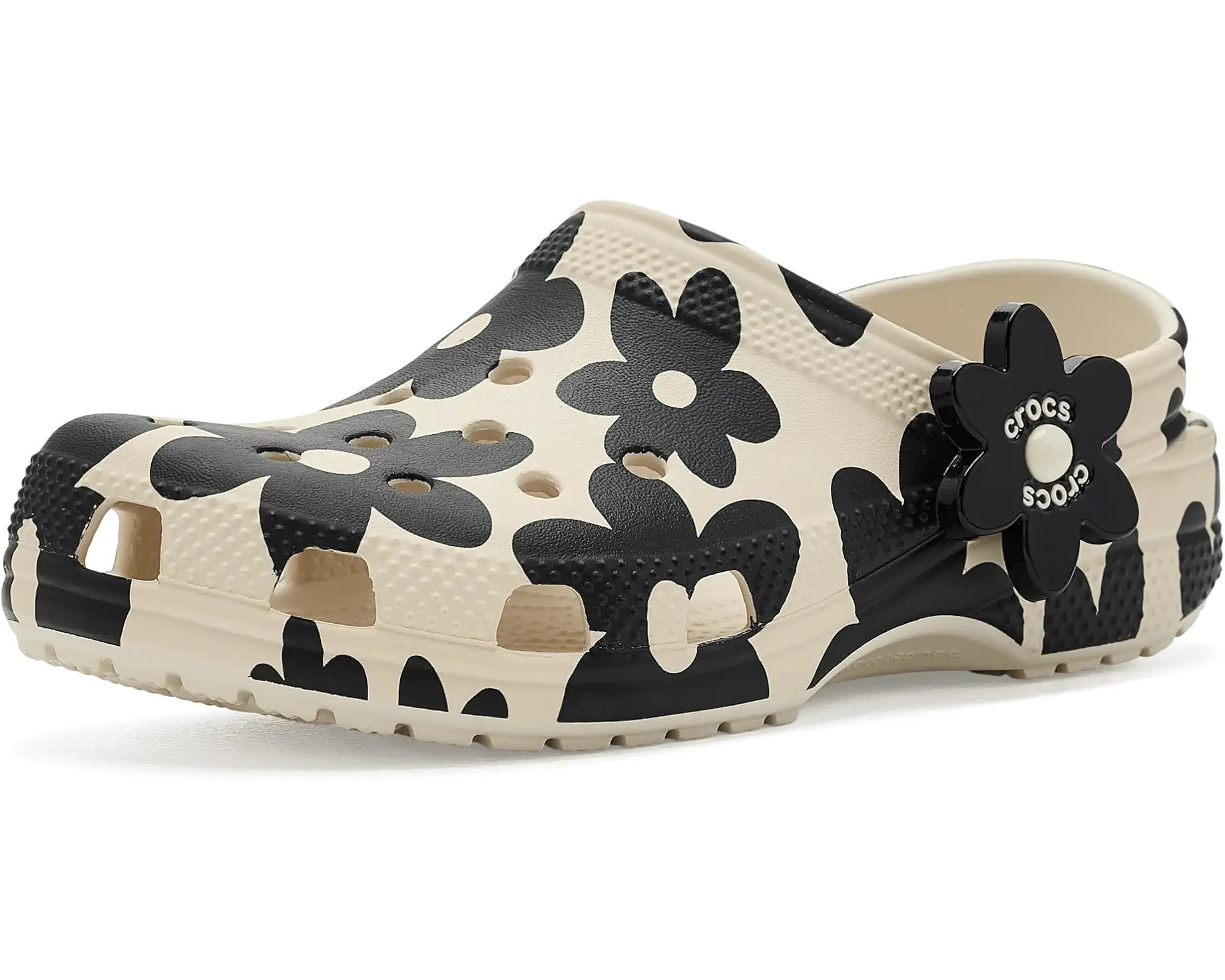 Kids Crocs Kids Classic Clogs with Patterns and Graphics (Little Kid/Big Kid) | Zappos.com
