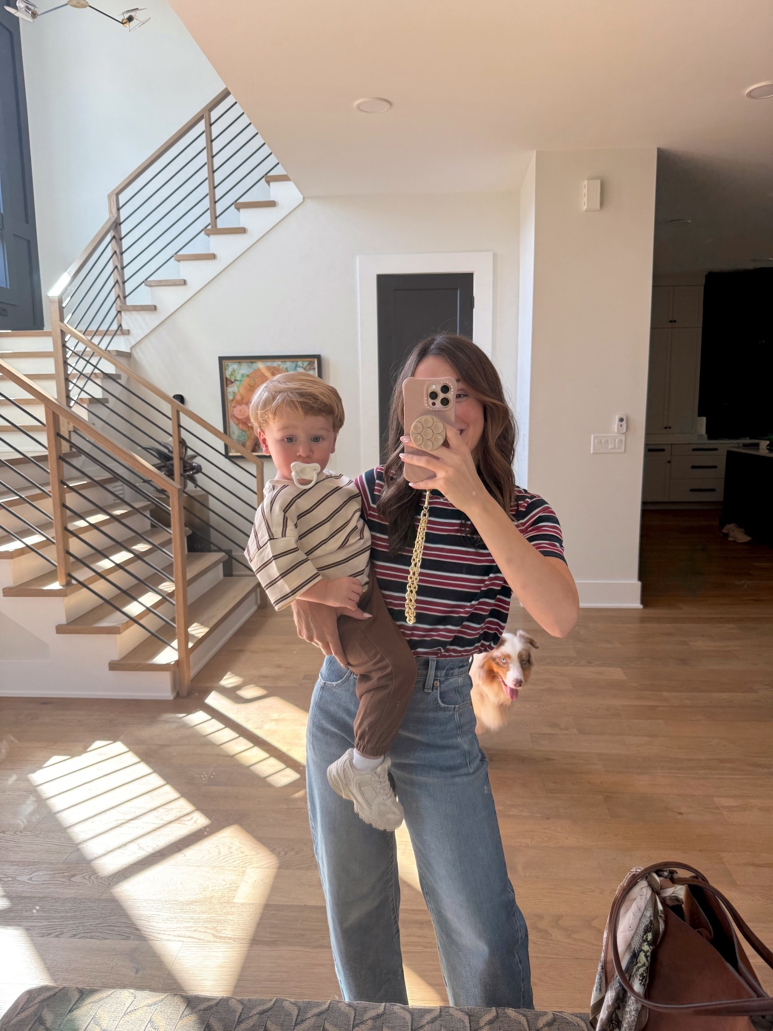 Small tee 25 jeans! Hudson in 2T 