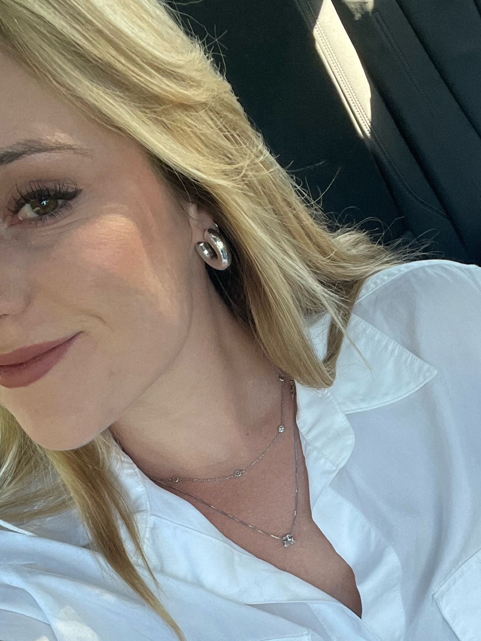 Perfect earring to elevate an outfit 

Use my code for money off 💕 US20RAFINSIDER-4F55

#LTKstyletip