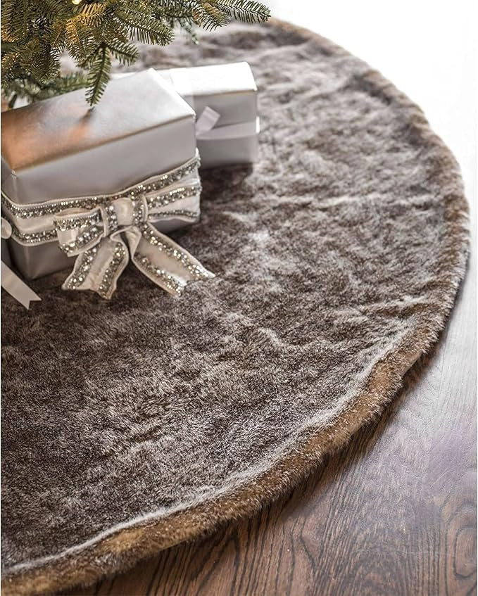 Balsam Hill Lodge Faux Fur Christmas Tree Skirt - Premium Rustic and Luxurious Fur Accents in Bro... | Amazon (US)