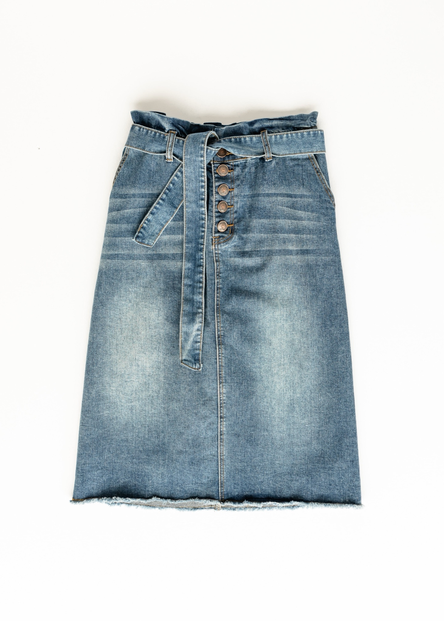 Kenzie paper bag denim skirt
#denimskirt

#LTKsalealert #LTKstyletip