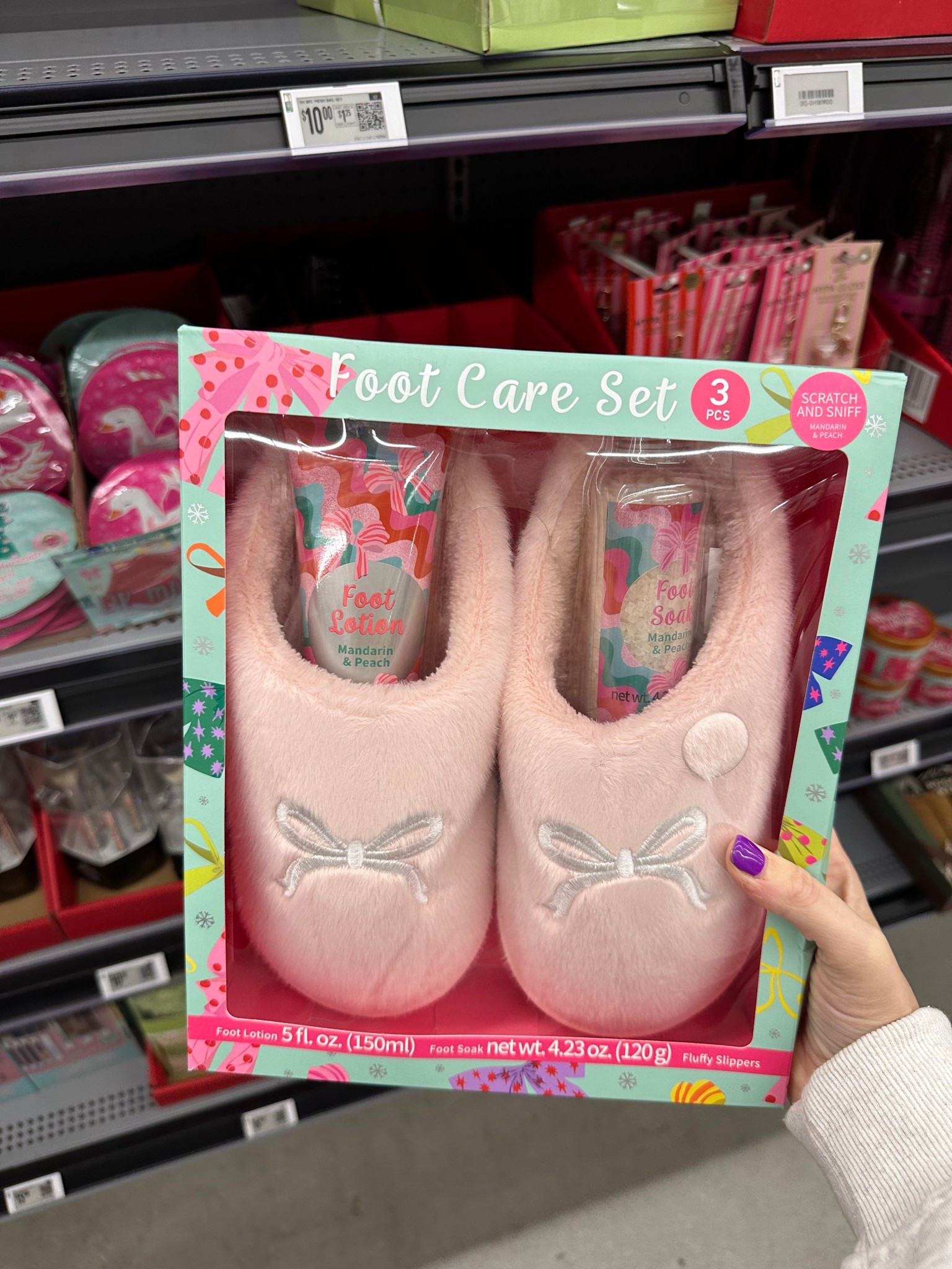 How cute is this foot care gift set? On sale for $13! Comes with Fluffy Slippers, Foot Lotion, and Foot Soak-Pink! Great stocking stufferr

#LTKFindsUnder50 #LTKGiftGuide #LTKCyberWeek