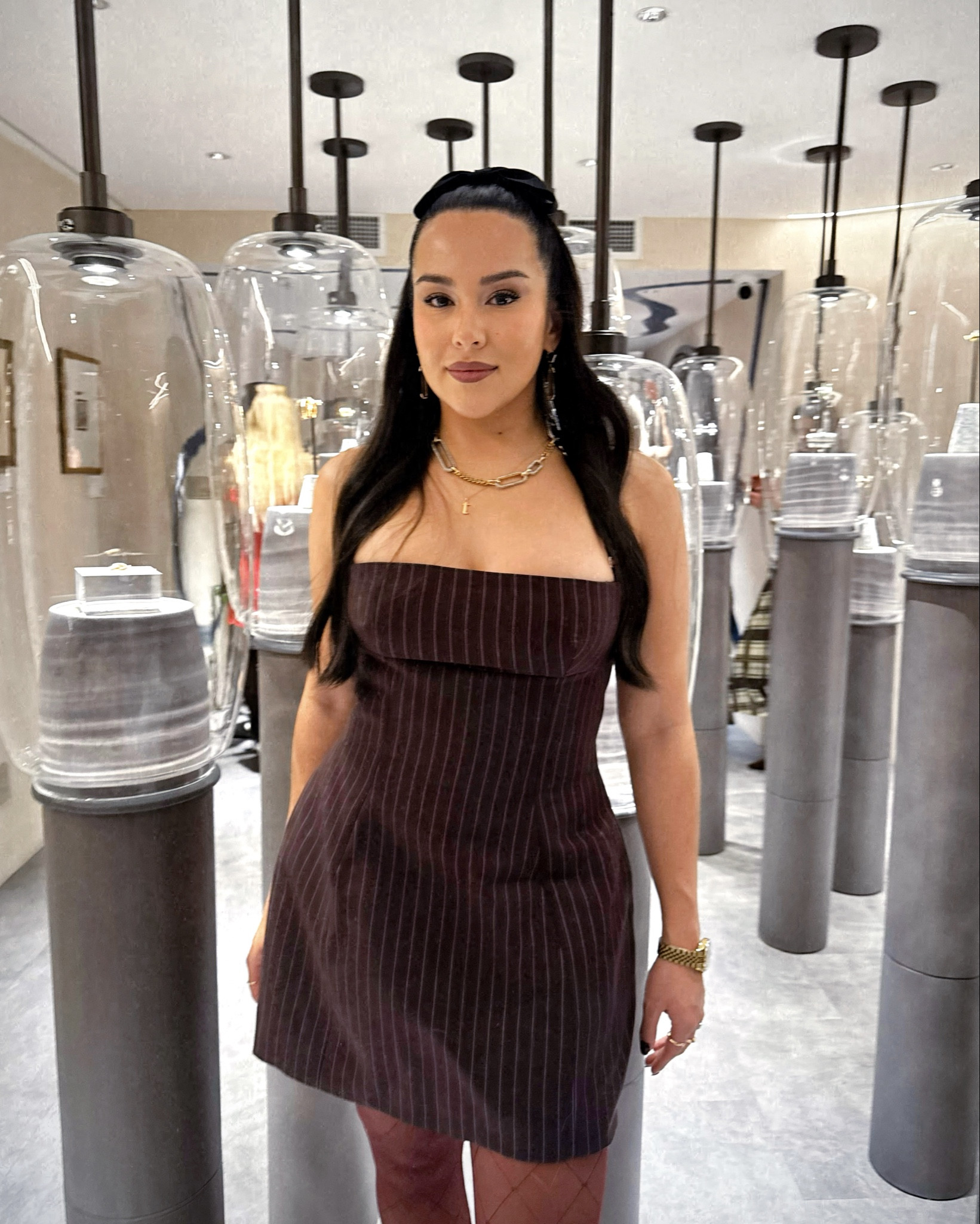 Similar holiday dress shape and color! 🎀🎄

#LTKootd #LTKHoliday #LTKgrwm