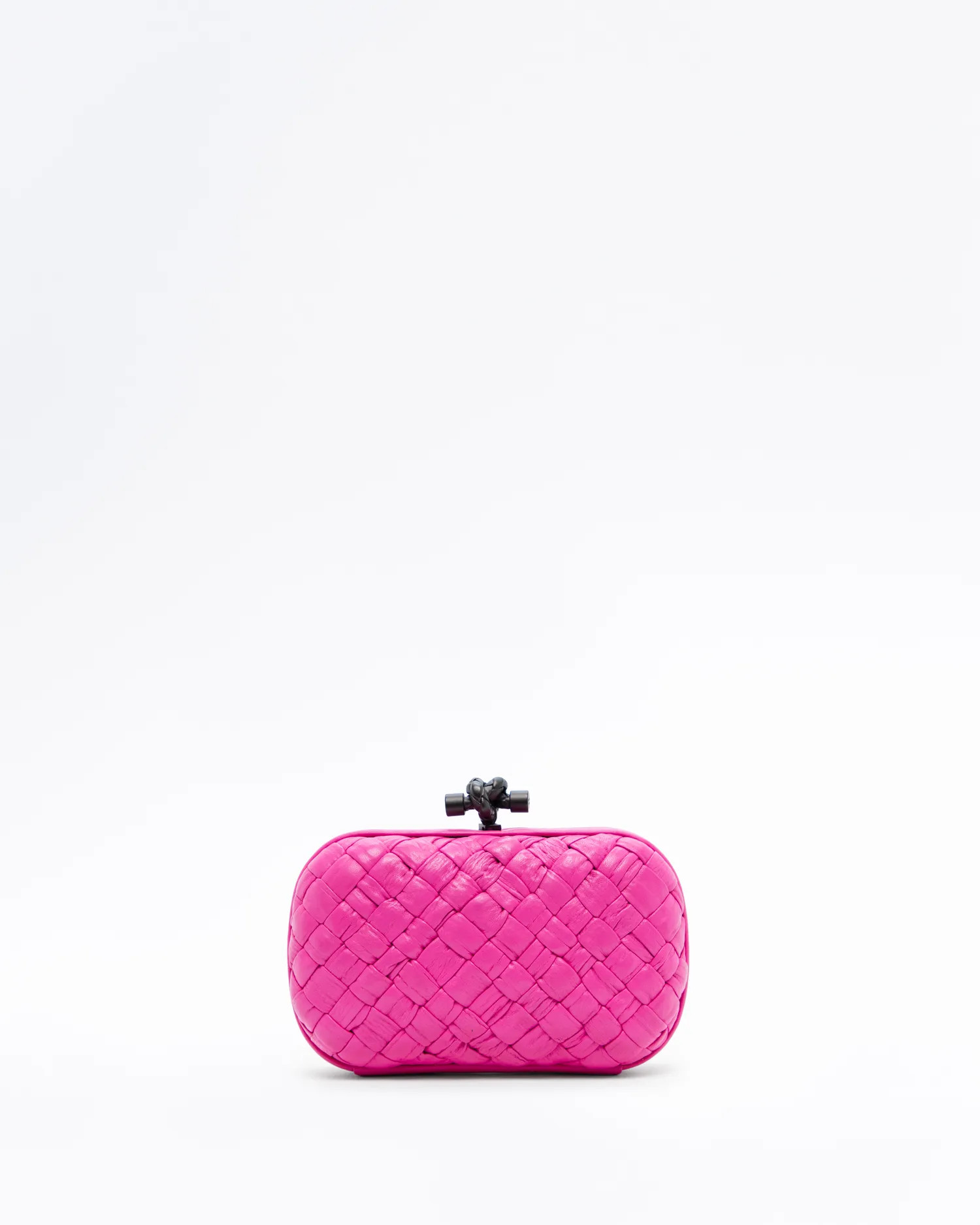 HomeHow It WorksClub PerksApply nowMerch Shop | Vivrelle