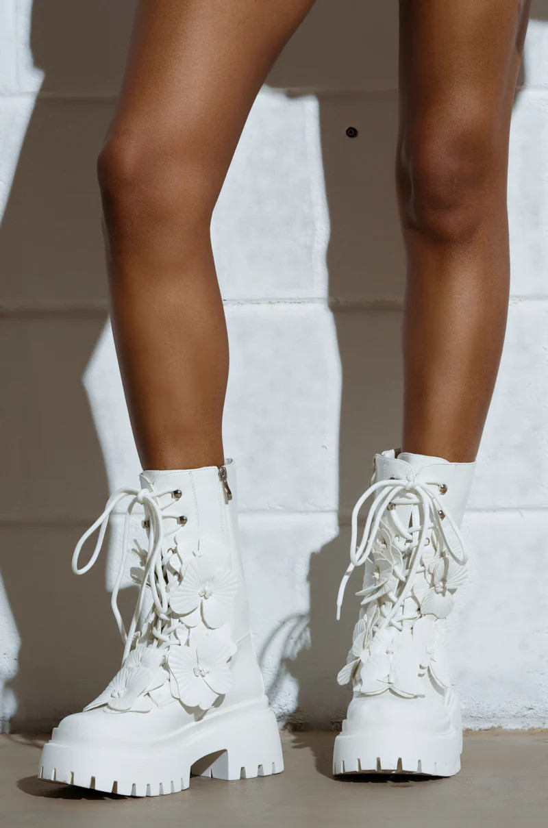 AZALEA WANG DEVOIR WHITE FLOWER EMBELLISHED COMBAT BOOTIE | AKIRA