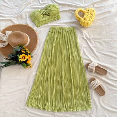 2pcs/Set Green Pleated Tube Top & Long Skirt Beach Holiday Set, Summer Two-Piece Outfits, Crop Top, Vacation, Music Festival, Bohemian, Holiday Date, | SHEIN