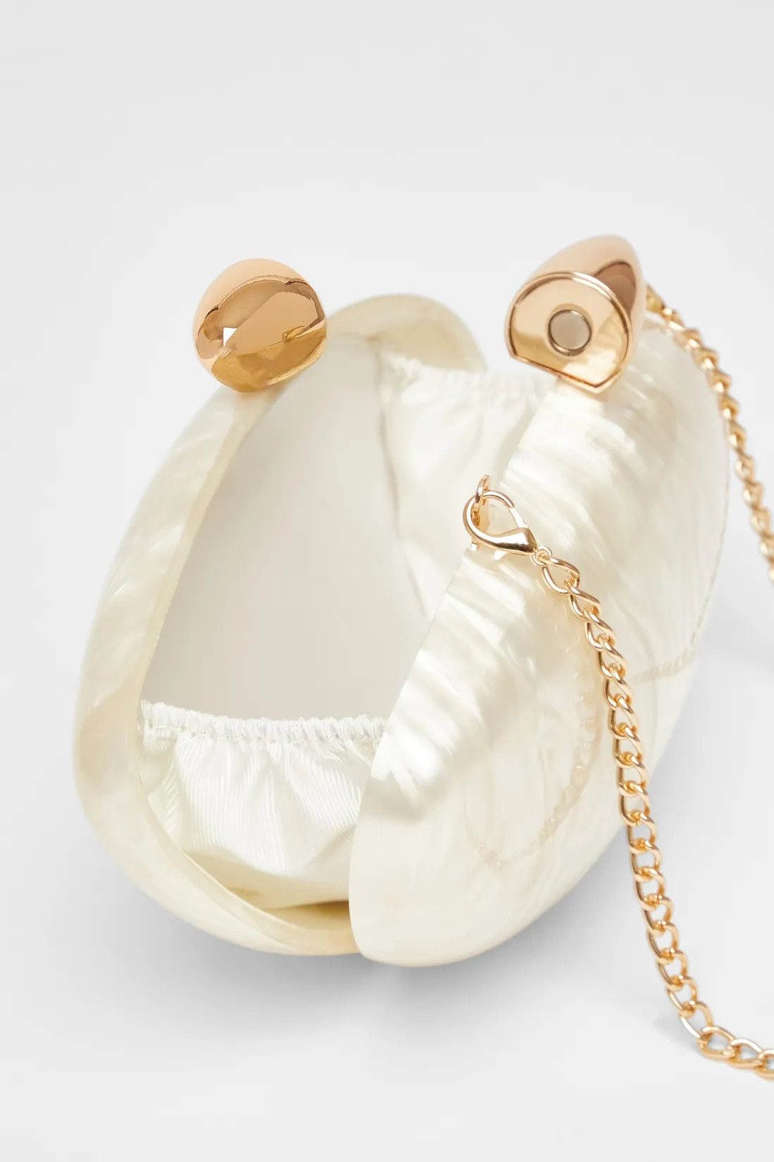 White Pearl Clutch | Boohoo.com (UK & IE)