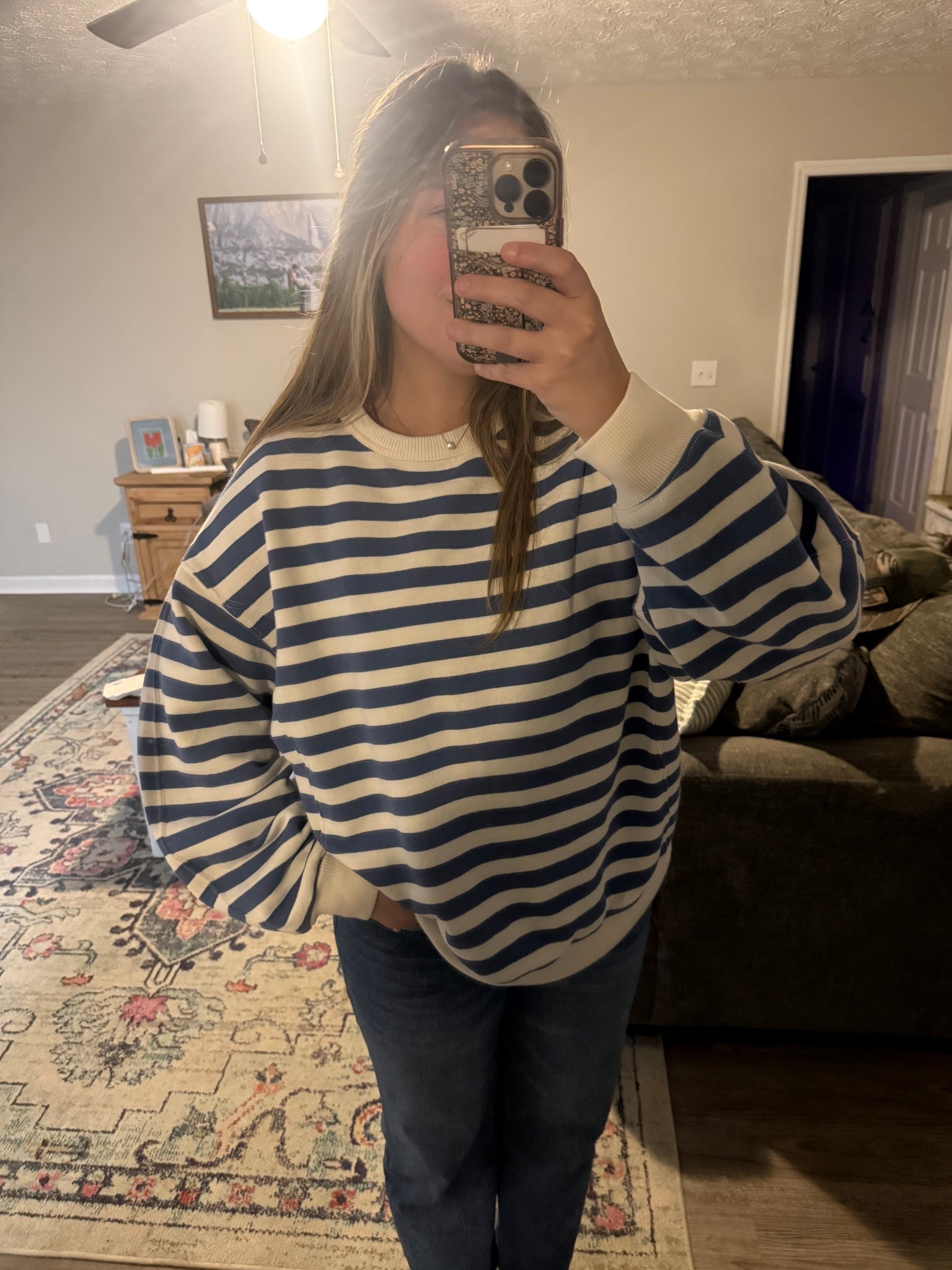 Aerie, Aerie Sweatshirt, Cozy sweatshirt, lounge sweatshirt, travel sweatshirt, aerie on sale

#LTKTravel #LTKootd #LTKSaleAlert