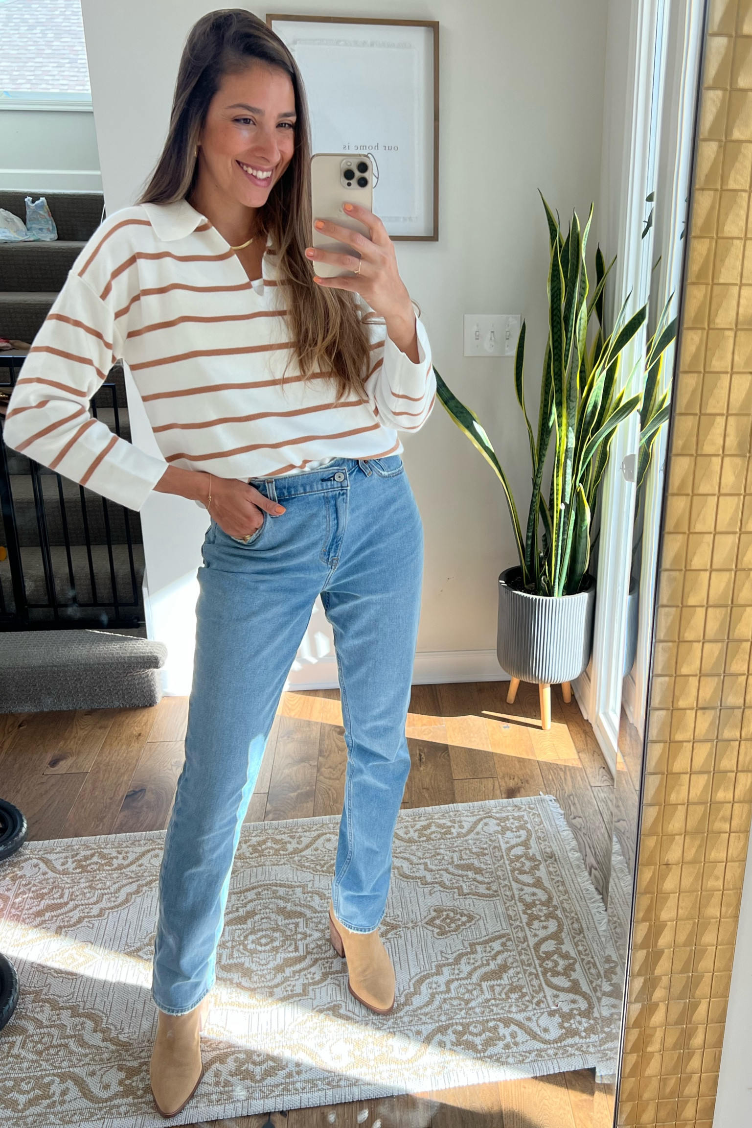 Sunday outfit 🤍v-neck sweater, jeans, boots!
#LTKFind #competition #sweater #boots #amazon #amazonfashion #momstyle

#LTKshoecrush #LTKstyletip #LTKFind