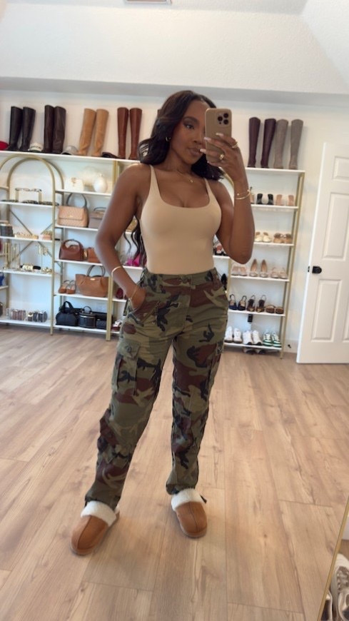 Scroll to shop! ✨ Everything from this look is linked below. 👇🏽    

Wearing: Size Small | 5’4” | 140 lbs | Denim 2 Long

📲   Download the FREE LTK app & follow me (@kirasfashionfinds) to shop all my daily finds.  #LTKootd #LTKPetite #LTKU