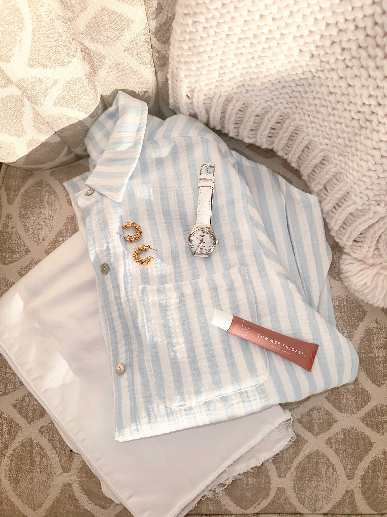 Todays outfit 🦋⛅️

Workwear, ootd, style, fashion, summer, spring, Levi’s, American eagle, Dillards, spring style, summer fashion, Fourth of July, Memorial Day, mother, revolve, express, H&M, madewell, jeans, mango, Nordstrom rack, watch, earrings, hoops, summer Fridays, coach, tuckernuck, Tory Burch, Amazon, denim, blouse, button down, earrings, hoops, lip balm, watch, jewelry, accessories, ring, Nordstrom, tissot, summer Fridays, Anthropologie, mother, jeans, white jeans, Abercrombie and fitch, Dillards, saks fifth Avenue, j.crew, madewell, banana republic, bergdorf Goodman, Abbott Lyon, citizens of humanity, every, travel, vacay, vacation, beach outfit, sale, under 300, under 200, under 100, under 50, sweet Caroline collection#LTKunder100 

#LTKfindsunder100 #LTKSeasonal #LTKstyletip